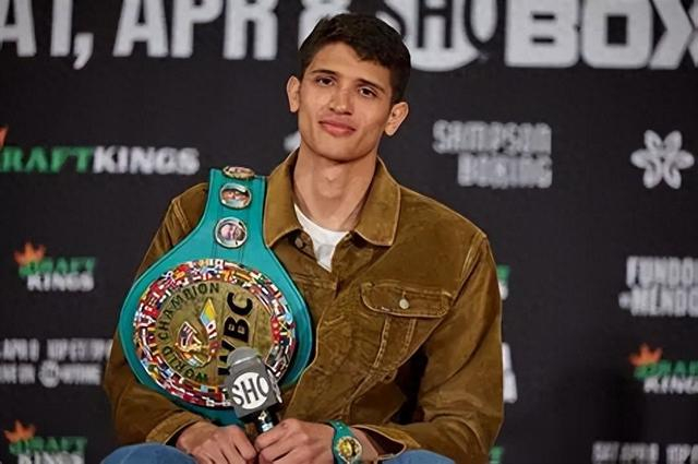 开云入口-方多拉：职业拳击超次中量级已到新老交替时|拳坛|塞巴斯蒂安・方多拉|凯斯・瑟曼|拳手|瑟曼_新浪体育_新浪新闻